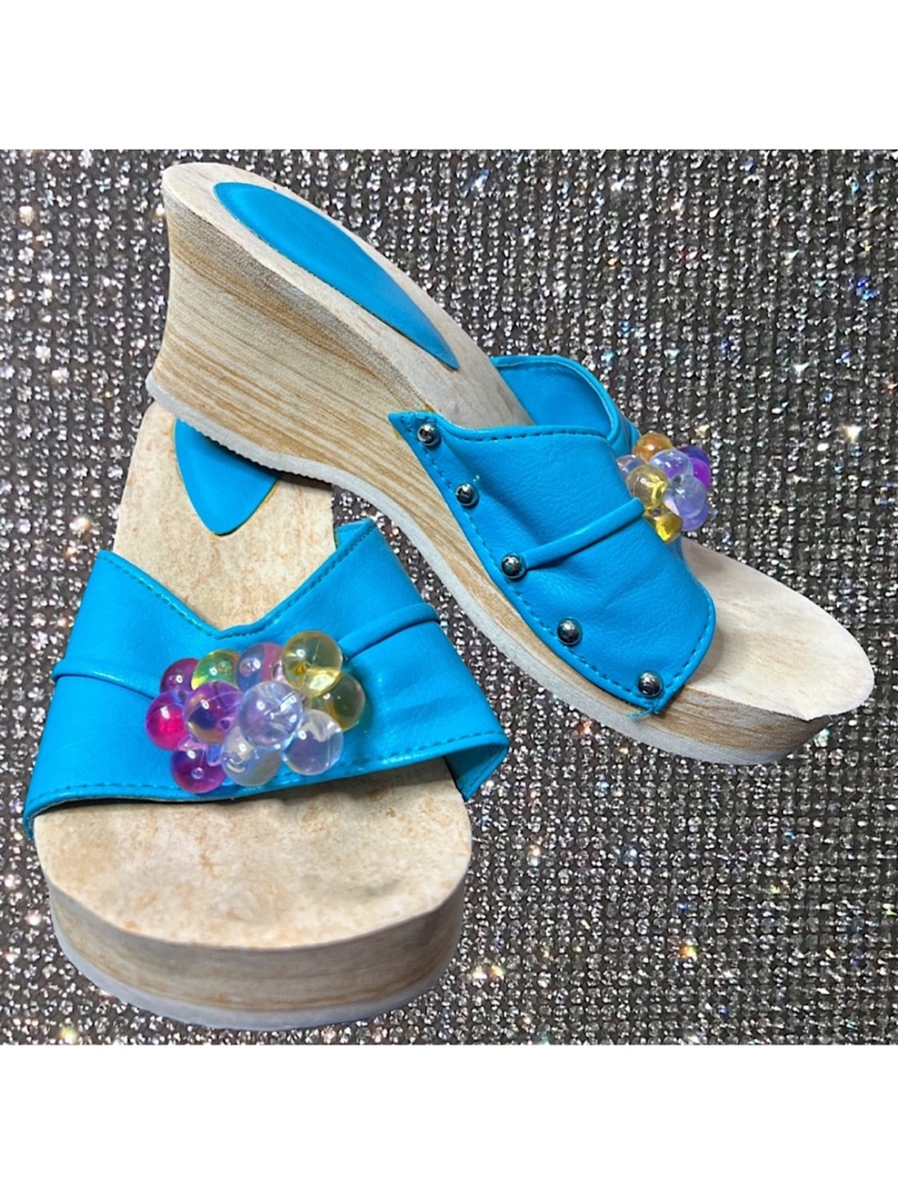 Bubblegum sandals vintage 80s 90s y2k style blue studded wedge heeled slides y2k
